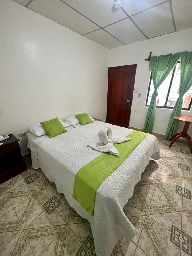 Hostal Villamil Puerto Villamil Esterno foto