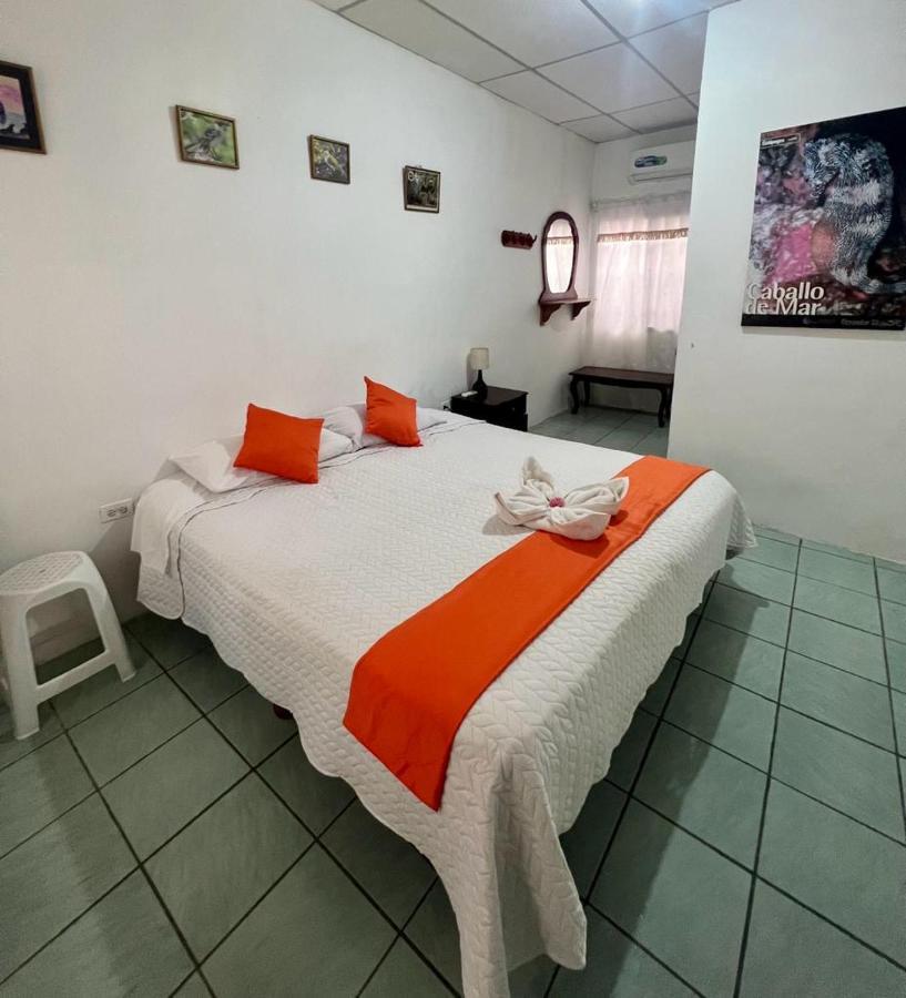 Hostal Villamil Puerto Villamil Esterno foto